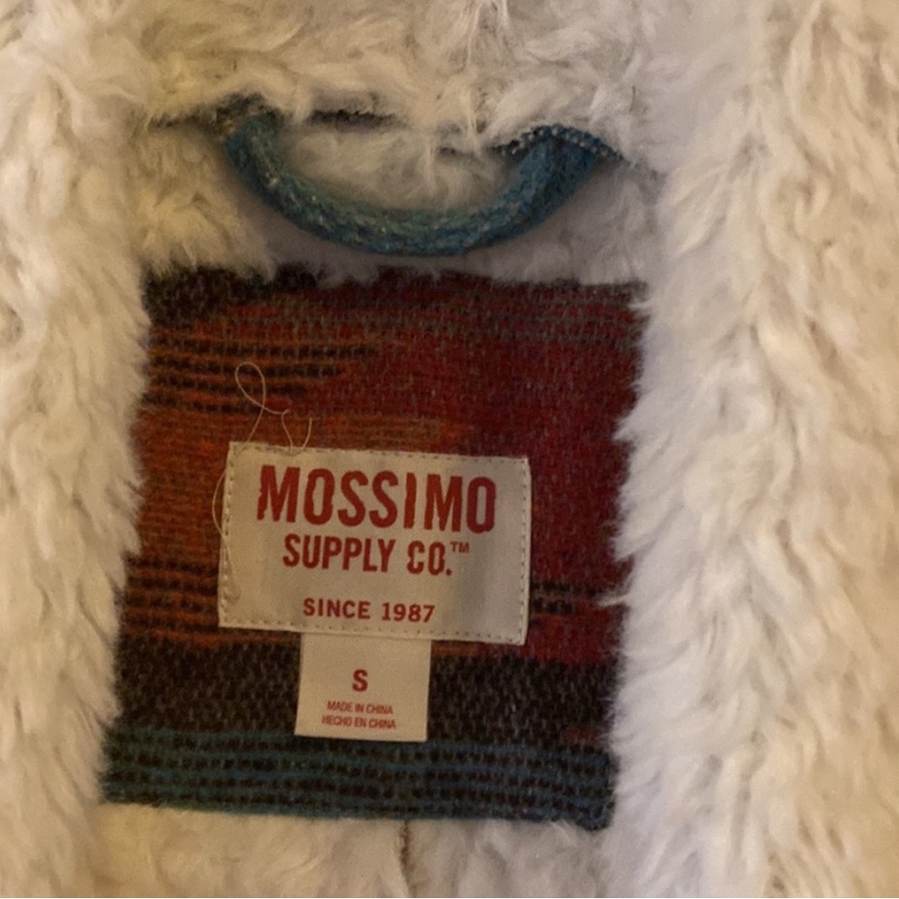 Cream Fuzzy Jacket - Picture 2 of 3